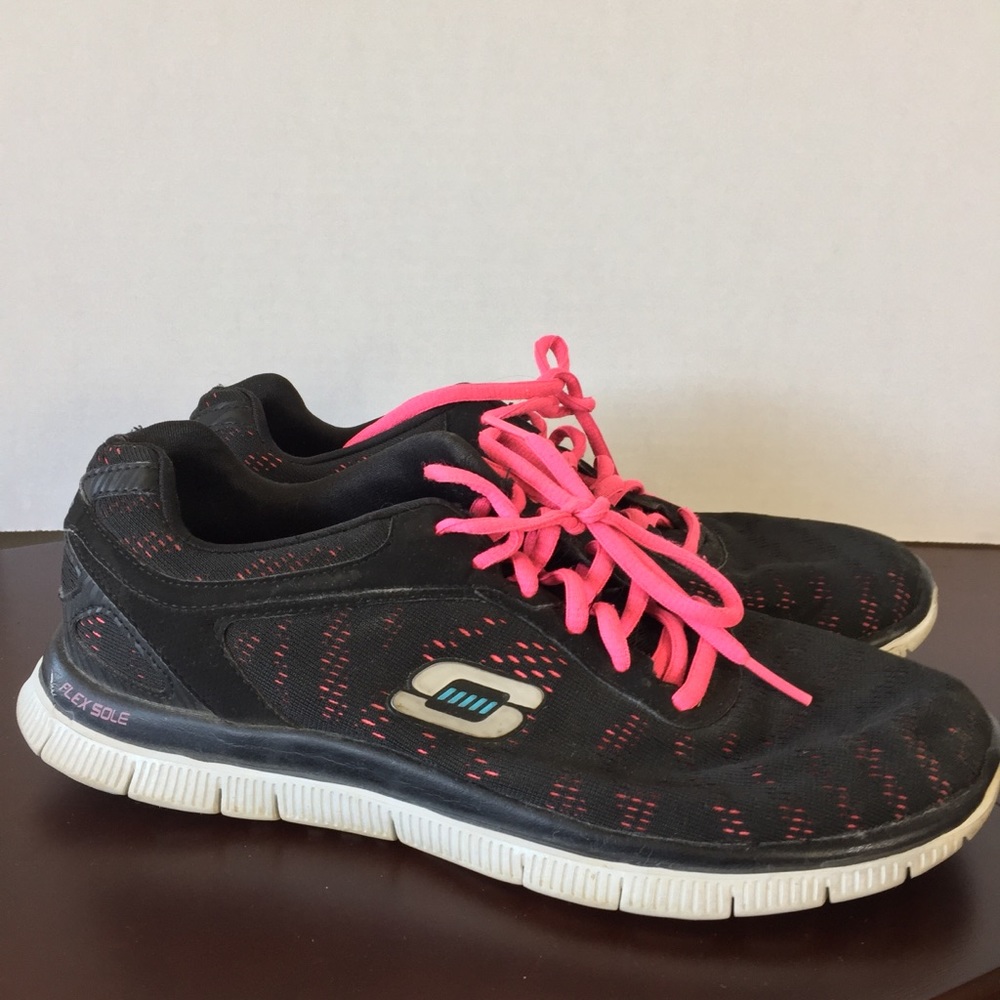 Skechers memory foam sneakers, black and hot pink